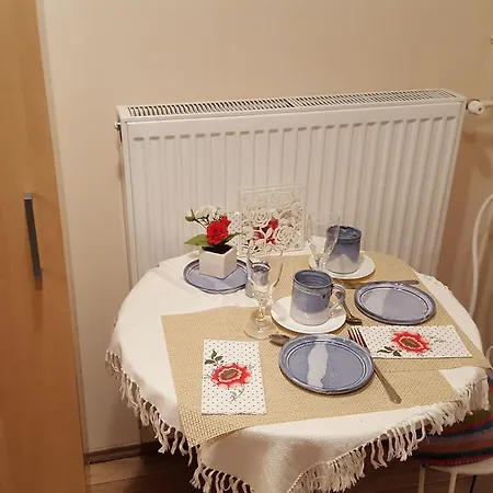 Hangulat Vendeghaz Apartament *