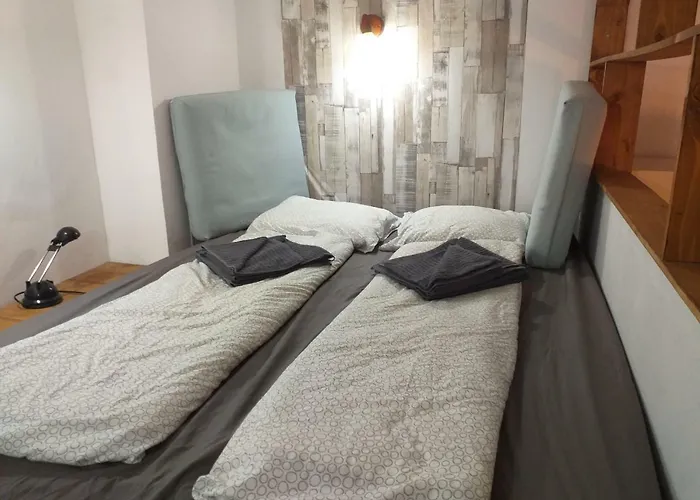 Apartment Hangulat Vendeghaz *